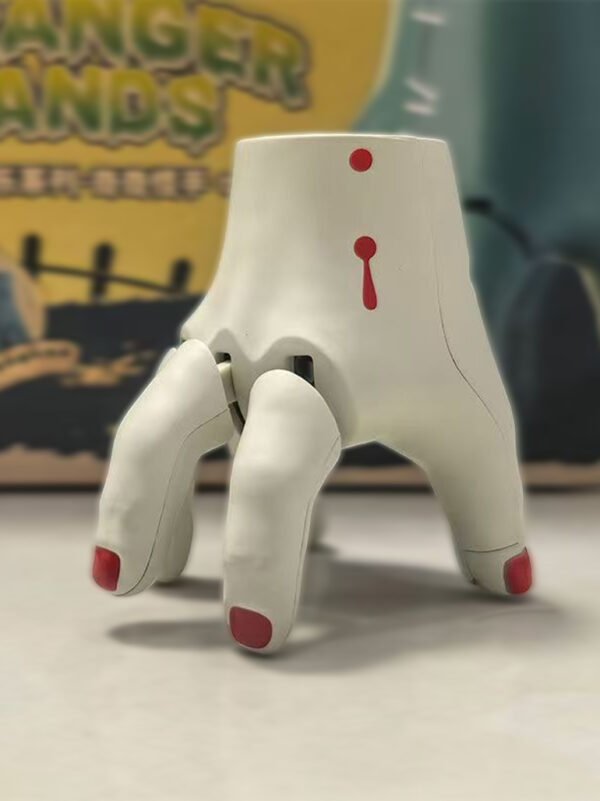 Wednesday Adams - robotic hand model (movable joints)